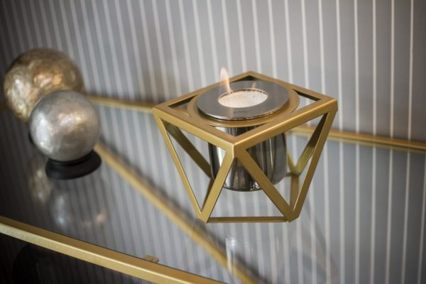 Alquimia tabletop glammfire – bespoke fire and flue II Alquimia tabletop glammfire – bespoke fire and flue II